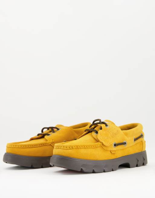 Kickers - Lennon - Chaussures bateau chunky en daim - Jaune