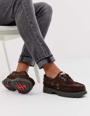 kickers marron