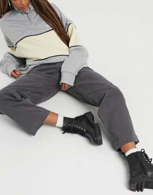 kickers pants