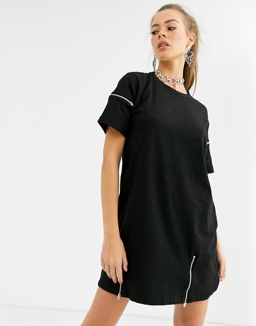 Kikiriki - t-shirt med udskæringsdetalje og lynlåsdetalje i sort