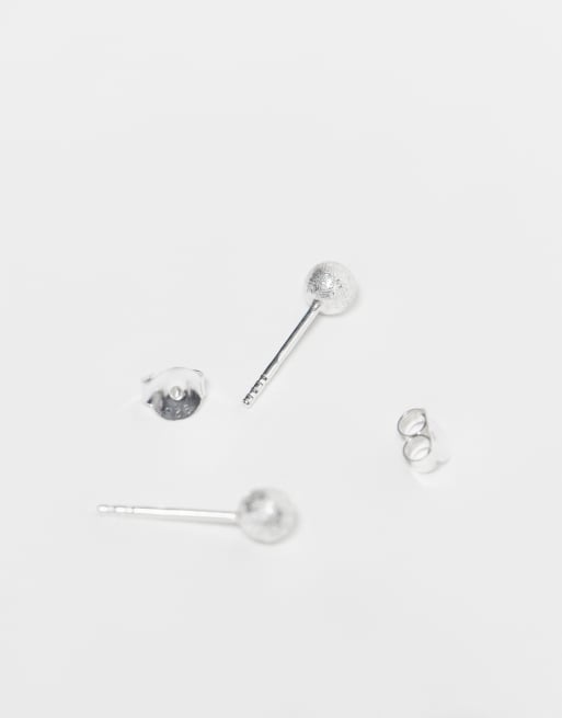 Kingsley Ryan 6mm hammered ball stud earrings in sterling silver, 2 of 3