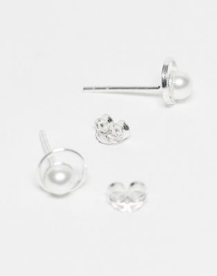 Kingsley Ryan Cut-out Round Stud Earring With Pearl
