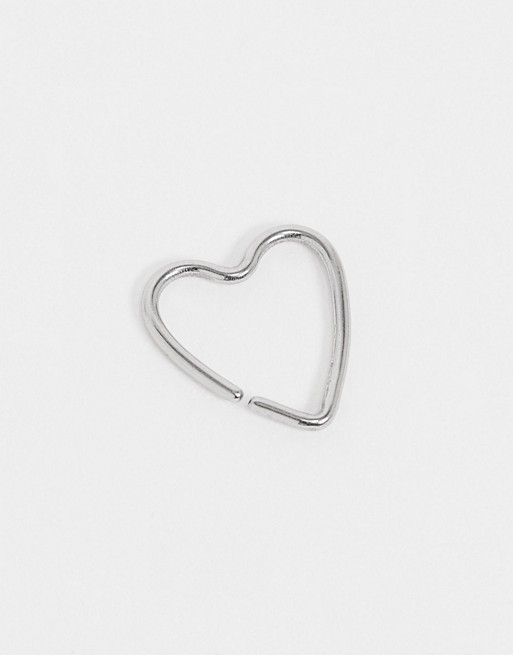 Kingsley Ryan daith single earring in heart design