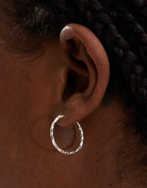 Kingsley Ryan embossed 16mm hoop earrings in sterling silver, 3 of 4
