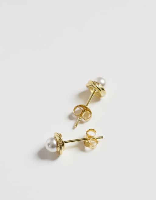 Kingsley Ryan faux pearl stud in gold plated silver, 3 of 4