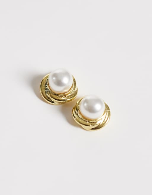 Kingsley Ryan faux pearl stud in gold plated silver, 4 of 4