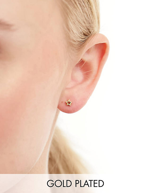 Kingsley Ryan - gold plated cut out star stud earrings in gold
