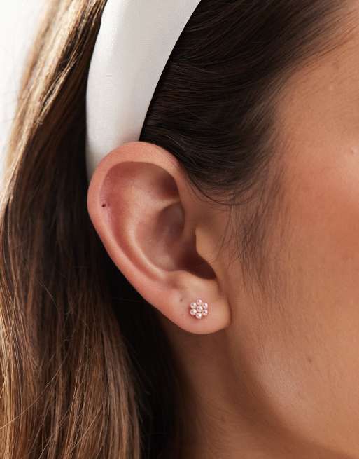 Kingsley Ryan - Orecchini a bottone con perle rosa in argento sterling