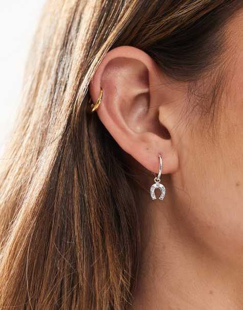 Kingsley Ryan - Orecchini a cerchio in argento sterling con charm a forma di ferro di cavallo - view 1