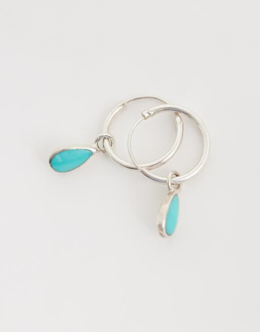 Kingsley Ryan - Orecchini a cerchio in argento sterling con charm pendenti turchesi a goccia, 4 di 4