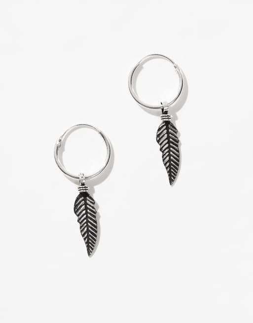 Kingsley Ryan - Orecchini a cerchio in argento sterling con ciondoli a forma di piuma