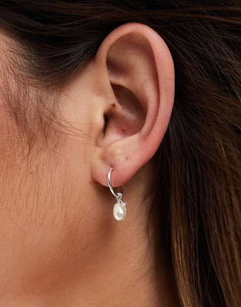 Kingsley Ryan - Orecchini a cerchio in argento sterling con ciondoli a forma di stella e perla - view 1