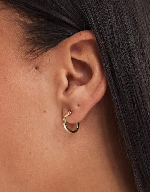Kingsley Ryan - Orecchini a cerchio placcati oro da 14 mm con chiusura a scatto