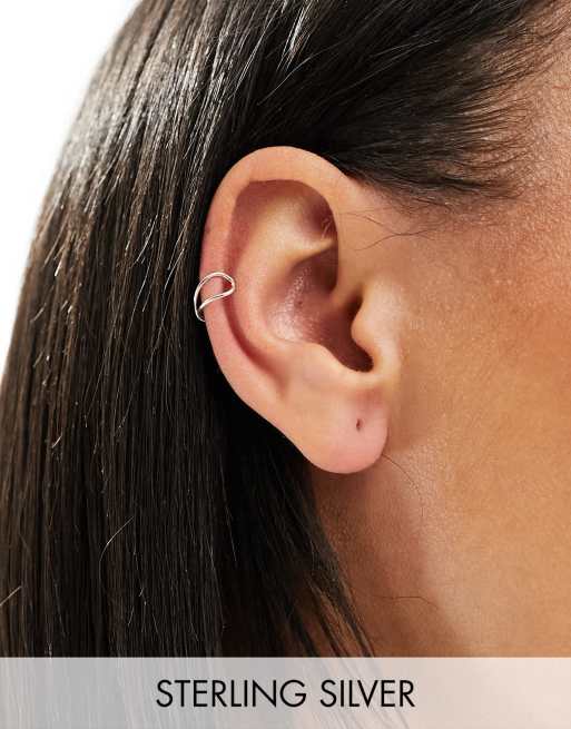 Kingsley Ryan - Orecchino ear cuff avvolgente in argento sterling