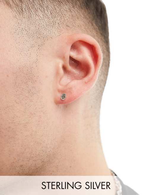 Kingsley Ryan - Puces d'oreilles rondes en argent massif avec détail croix