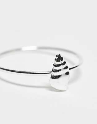 Kingsley Ryan - Ring aus Sterlingsilber mit Muschel-Detail