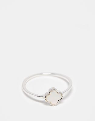 Kingsley Ryan – Ring i sterlingsilver med klöverdesign och pärla - view 1