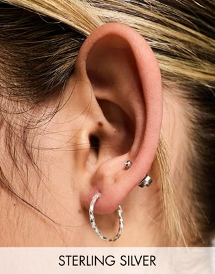 Kingsley Ryan sterling silver twisted 18mm hoop earrings in silver