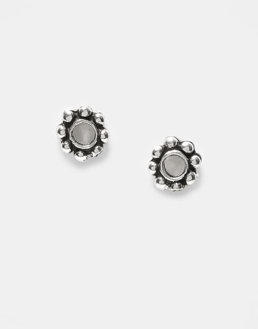 Kingsley Ryan – Stiftörhängen i sterlingsilver med runda blommor