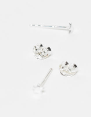 Kingsley Ryan Tiny Star Earrings