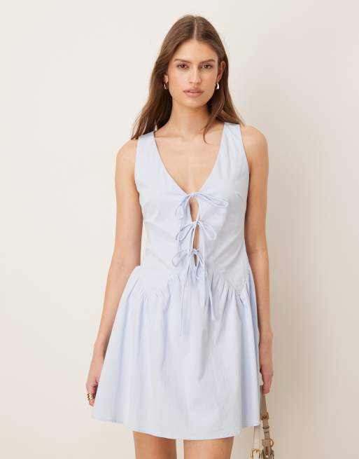 Kiss The Sky Arian tie neckline minidress in blue, 3 of 4