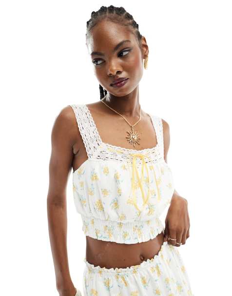 Kiss The Sky - Crop top à fleurs d'ensemble avec détails en dentelle - Jaune - view 1