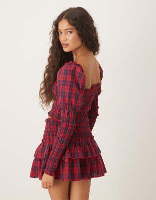 Kiss The Sky Ruched Top With Puff Sleeves In Red