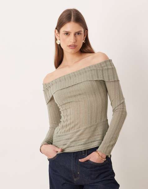 Kiss The Sky - Top a maniche lunghe in maglia sottile verde salvia con spalle scoperte - view 1