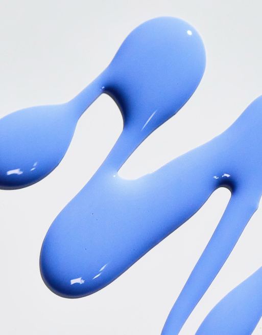 Kit de manicura en gel Fleur Bleu de Le Mini Macaron, 3 de 4