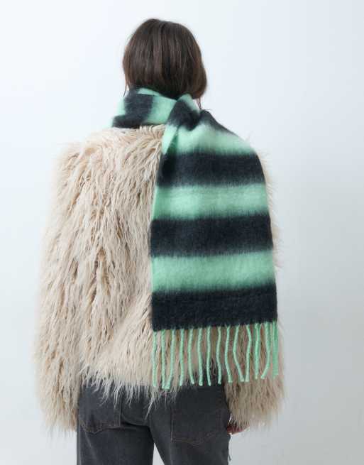 Kiwi & Co borstad scarf med ränder i marinblått och mint, 5 av 5