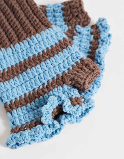 Kiwi & Co crochet ruffle edge fingerless gloves in chocolate & blue, 2 of 3
