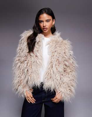 Kiwi & Co - Esme - Jacke aus zotteligem Kunstpelz in Hellbeige-Neutral