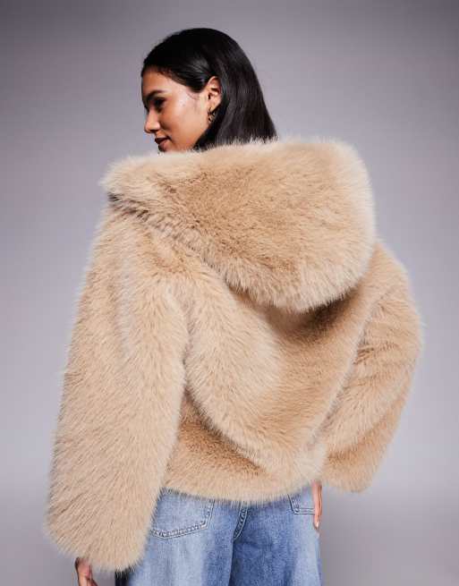 Kiwi & Co - Faye - Cropped jack met capuchon van imitatiebont in beige, 4 van 4