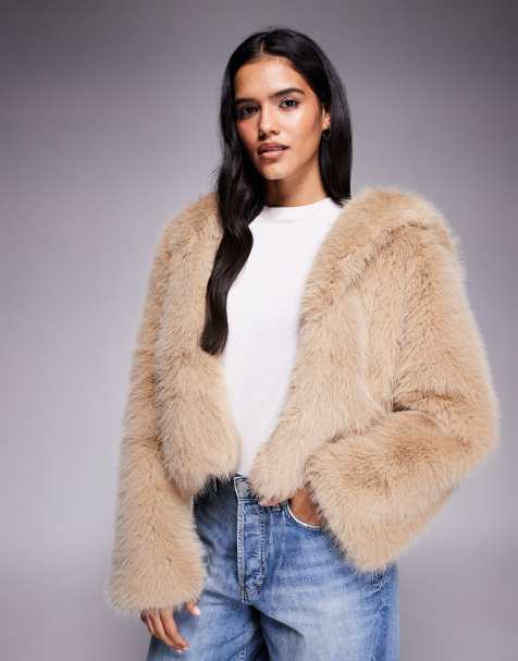Kiwi & Co Faye faux fur hooded cropped jacket in beige - view 1