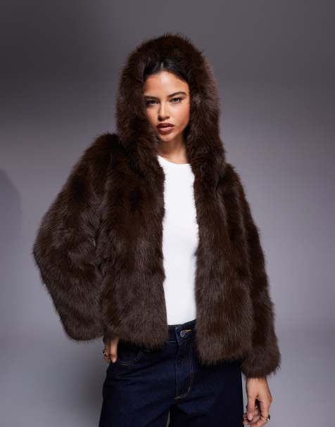 Kiwi & Co Faye faux fur hooded cropped jacket in chocolate