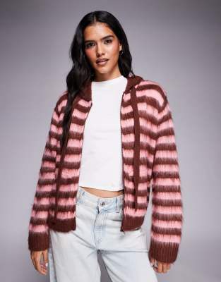 Kiwi & Co - Brownie Blush - Flauschiger Strickpullover mit Kapuze in Braun und Rosa gestreift-Bunt