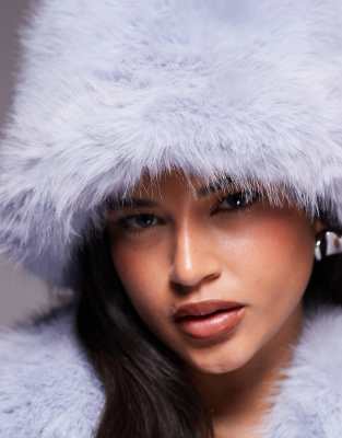 Kiwi & Co Fluffy Faux Fur Bucket Hat In Blue