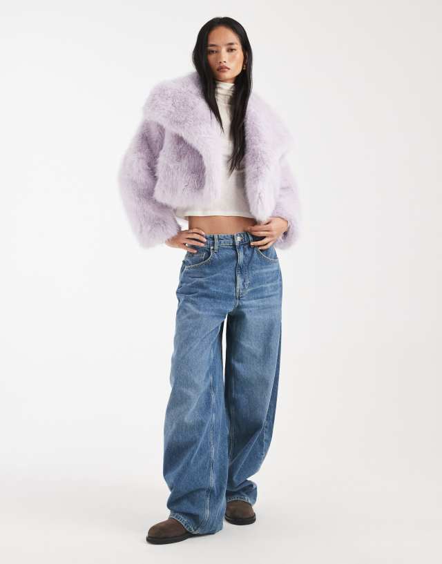 Kiwi & Co Lyla faux fur oversized collar detail cropped jacket in