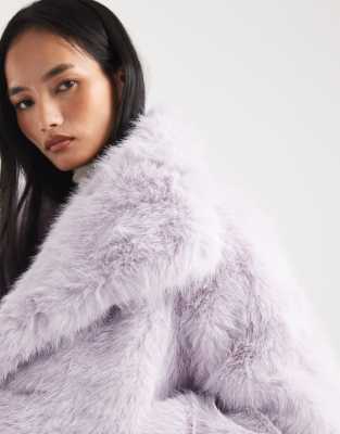 Kiwi & Co Lyla faux fur oversized collar detail cropped jacket in