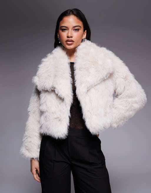 Kiwi & Co - Lyla - Giacca taglio corto color crema in pelliccia sintetica con colletto oversize