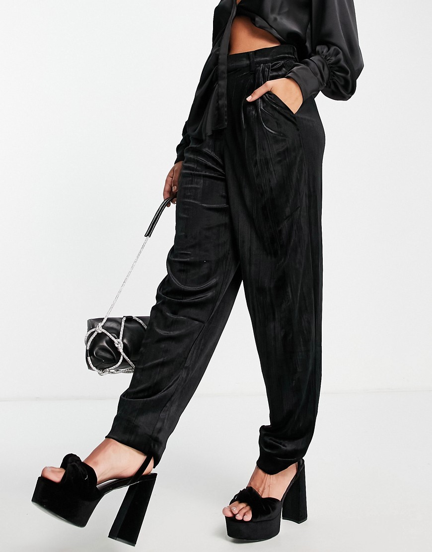 Классические черные брюки из бархата от комплекта -Черный цвет Vero Moda 110733672