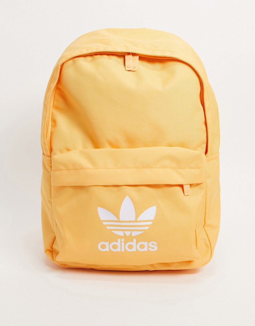 фото Классический оранжевый рюкзак adidas originals-оранжевый цвет