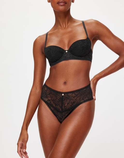 KBX Alice lingerie set in black, 2 of 5