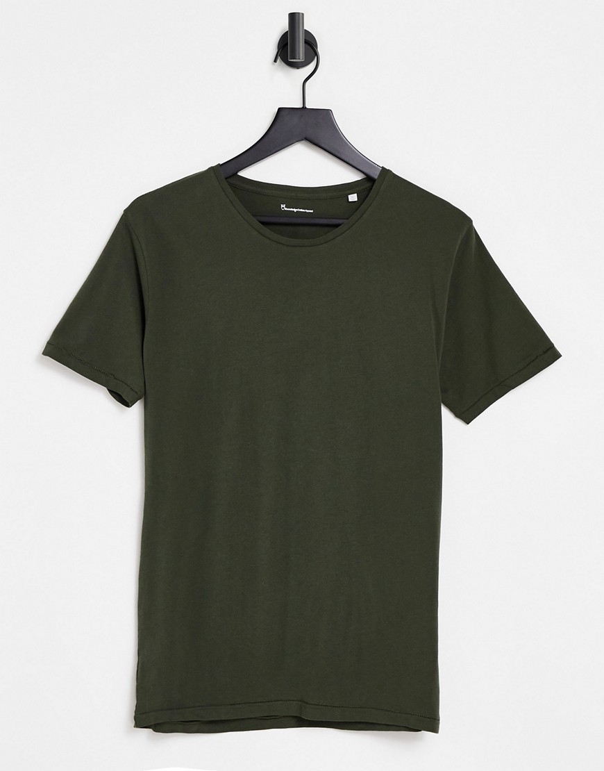 Knowledge Cotton Apparel - T-shirt van organisch katoen in kaki-Groen