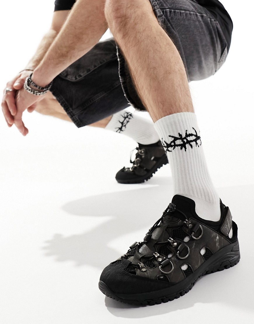 KOI Apex Predator Trail Hybrid Sandals-Black