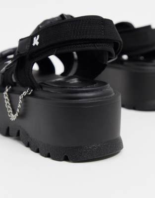 vegan chunky sandals