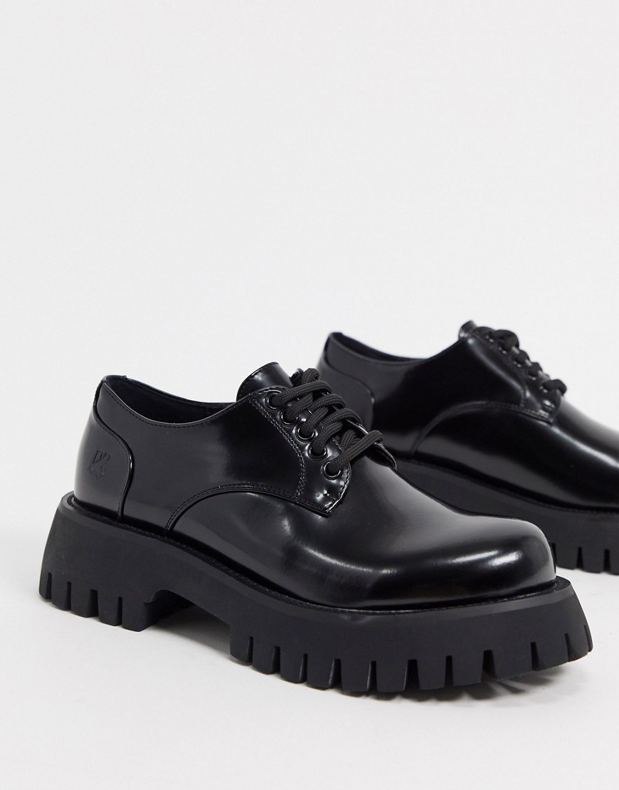 Koi Footwear - Eagle - Vegan veterlaarzen met dikke zool in zwart