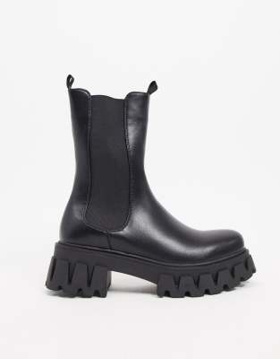 Koi Footwear Sentry vegan chunky boots in black | ASOS