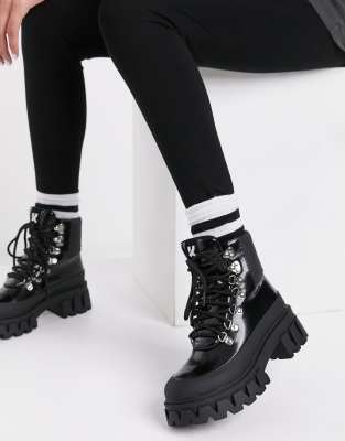 black chunky hiker boots