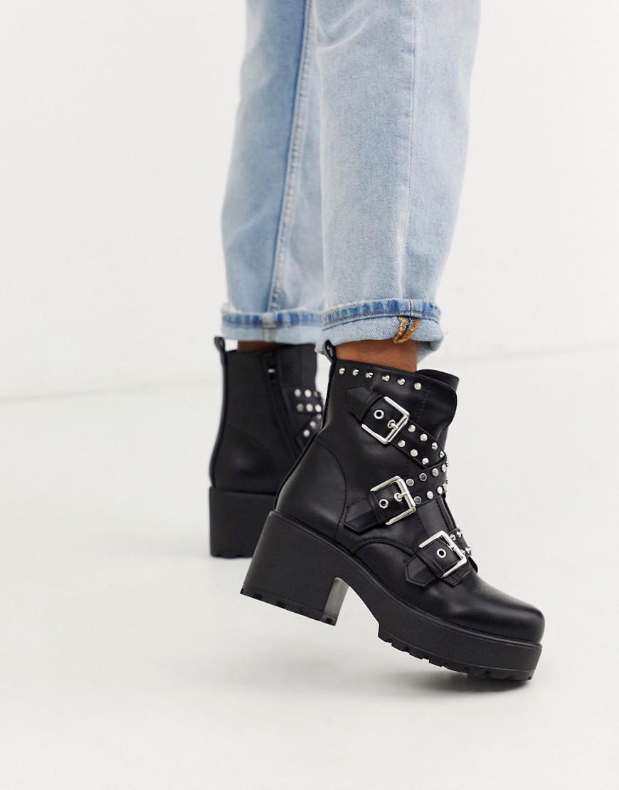 Koi Footwear - Veganistisch enkellaarzen met studs en dikke zool in zwart